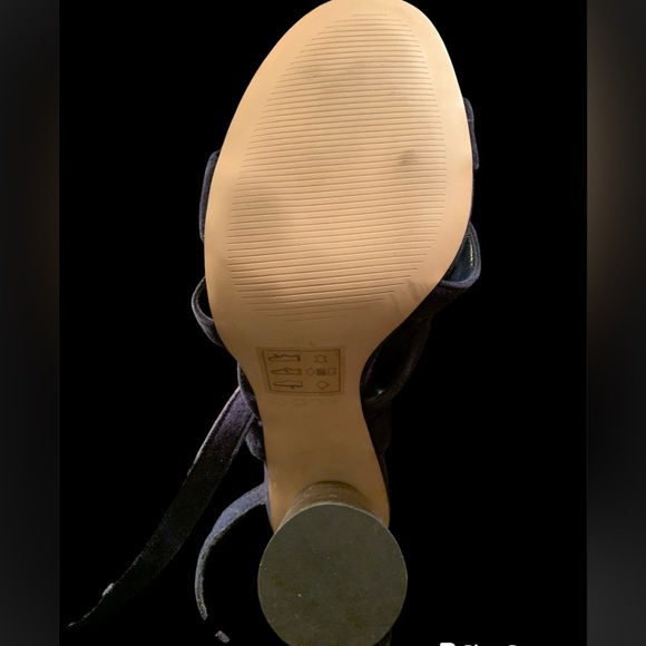 Aldo Suede Lace Up Heels - Picture 6 of 8